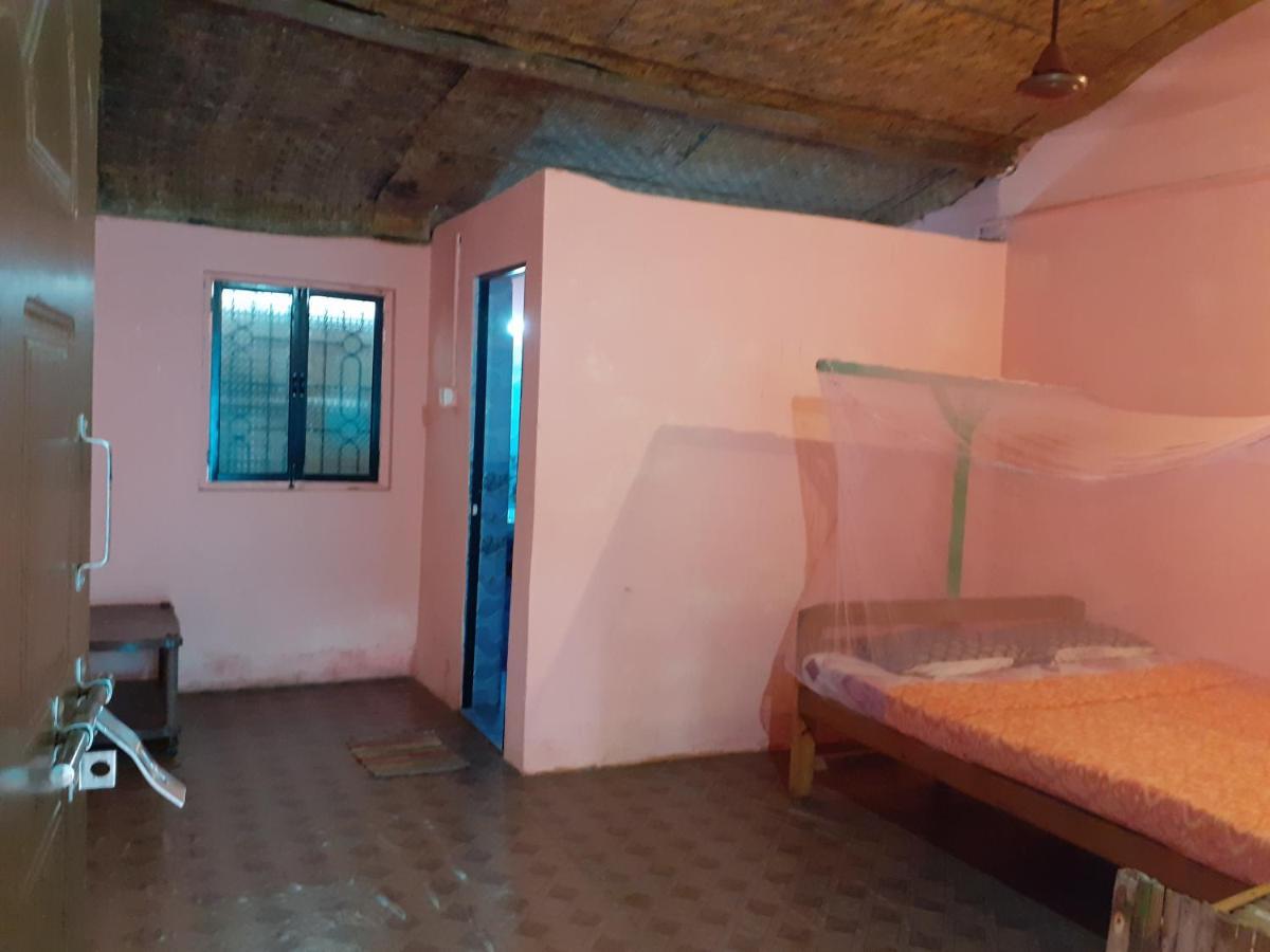 Laughing Buddha Hostel Arambol Exterior foto